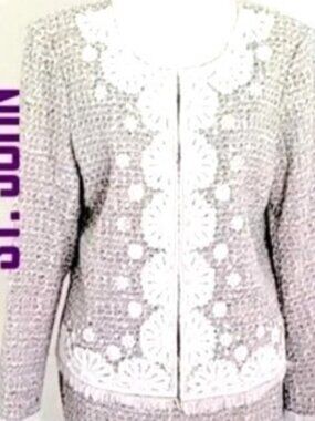 St. John Porcelain Multi Bouclé Tweed Metallic Knit Skirt Suit Size 8 PRISTINE